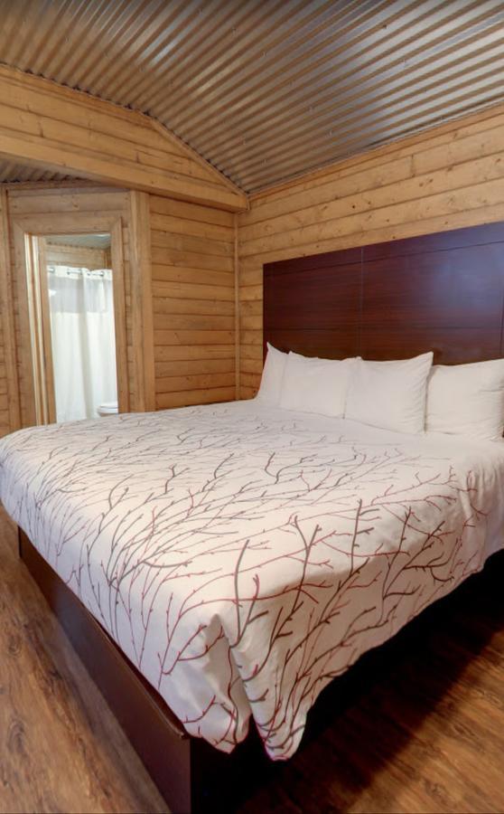 Paradise Rv & Cabins Resort Винтън Екстериор снимка
