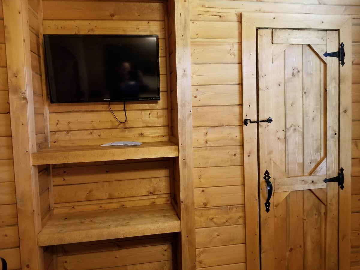 Paradise Rv & Cabins Resort Винтън Екстериор снимка